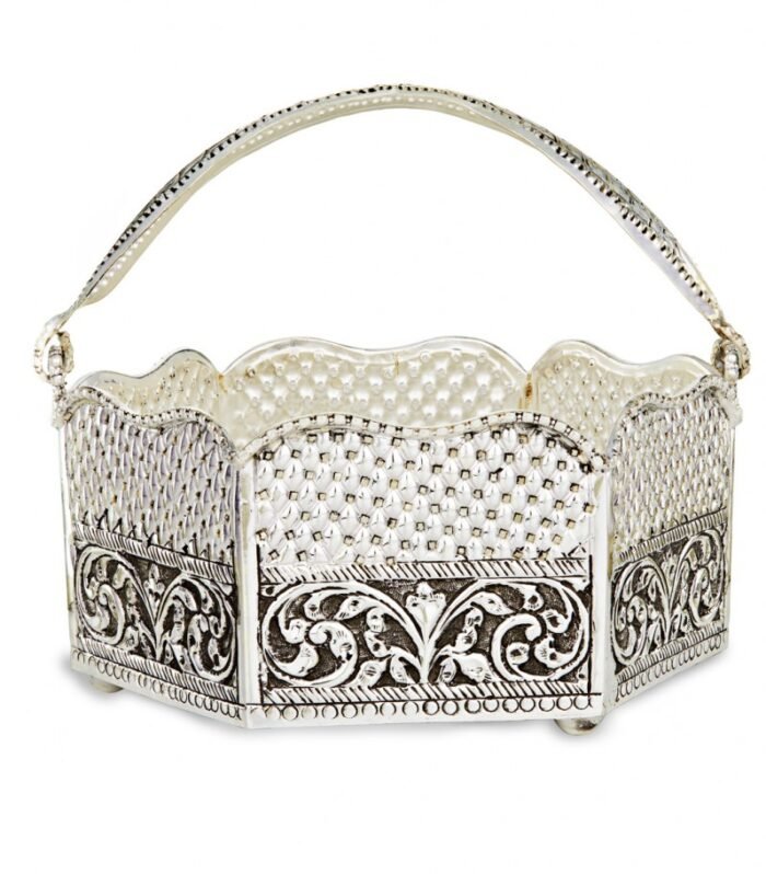 Royal Nakasshi Flower Basket